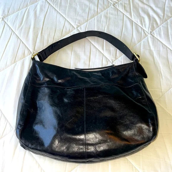 ⭐️ HOBO Leather Shoulder Bag - Picture 3 of 12